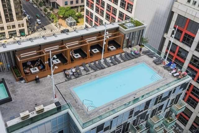 Front Street Suites Торонто Екстер'єр фото