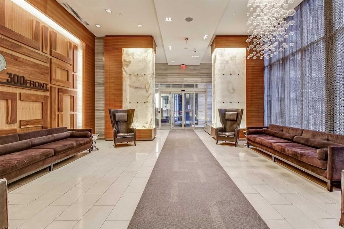 Front Street Suites Торонто Екстер'єр фото