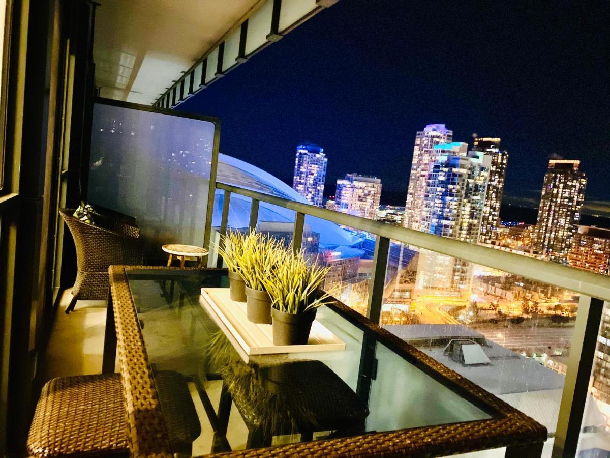 Front Street Suites Торонто Екстер'єр фото