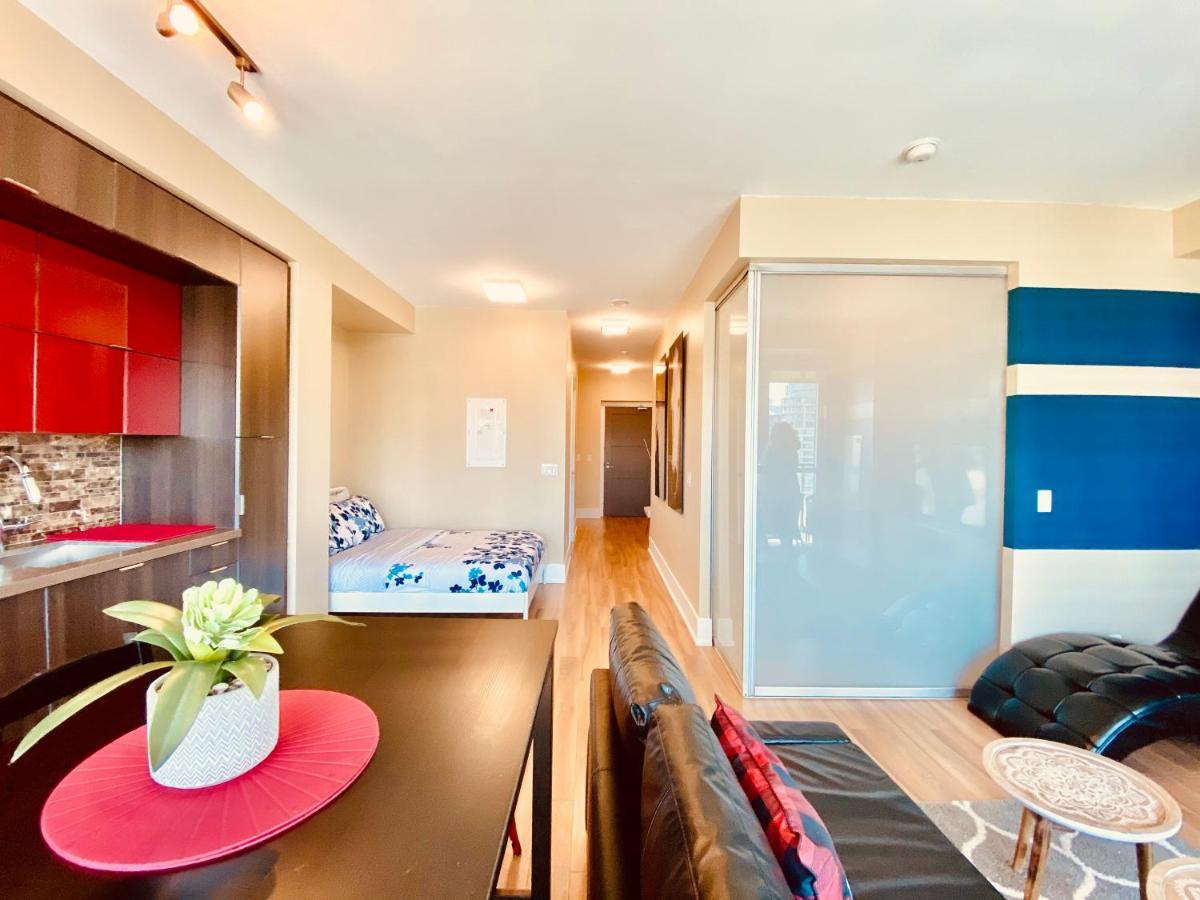 Front Street Suites Торонто Екстер'єр фото